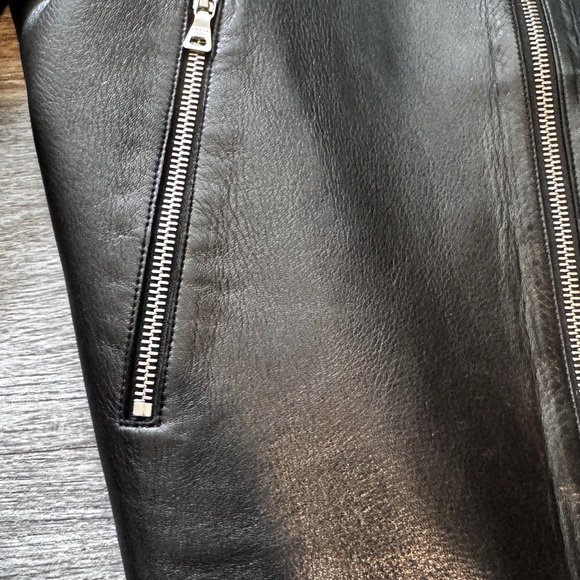 Prada leather jacket - Picture 6 of 7